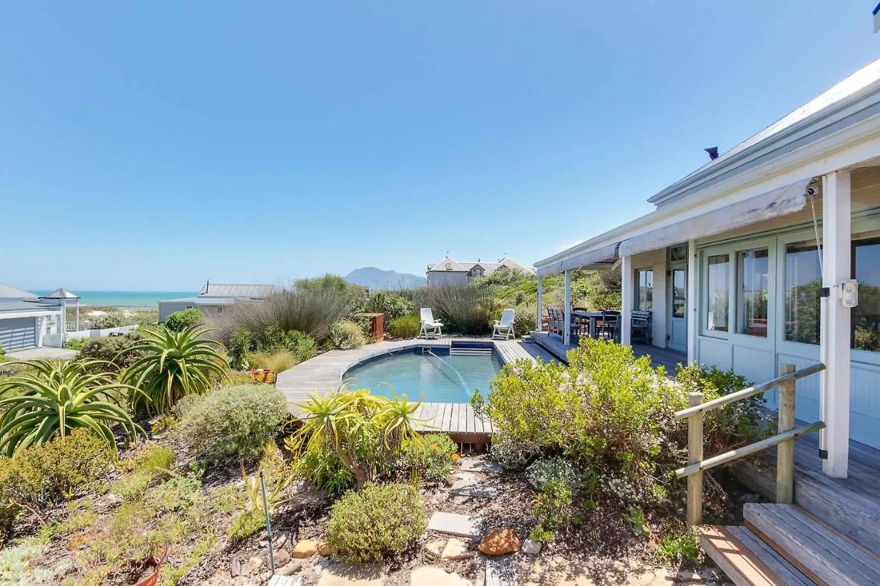 Baleen Beach House Cape Town 0*,  South Africa